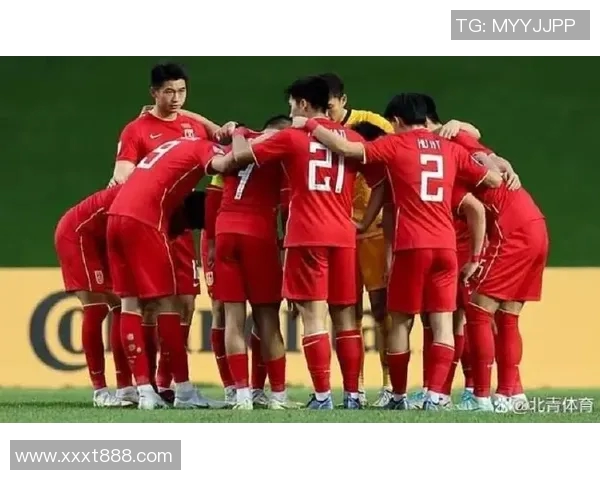 中国足球球星走进综艺舞台展现多面才华引发观众热议 中国足球球星走进综艺舞台展现多面才华引发观众热议