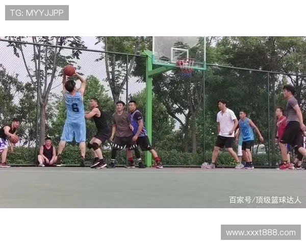 武汉篮球队引领最新篮球节奏TOP10榜单展现实力与风采 武汉篮球队引领最新篮球节奏TOP10榜单展现实力与风采