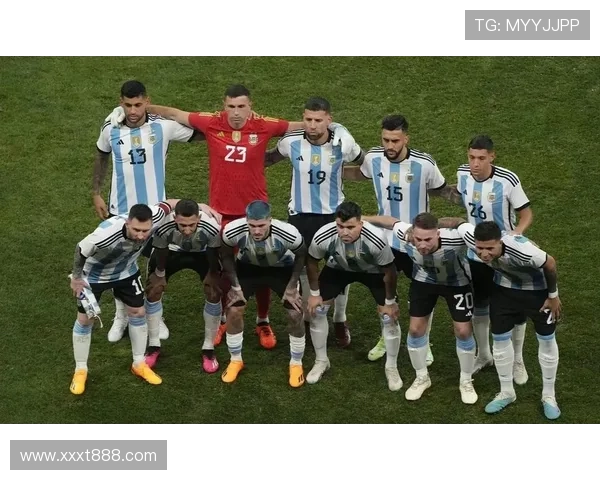 梅西的传奇之路：从阿根廷小镇到全球足球巨星的成长历程